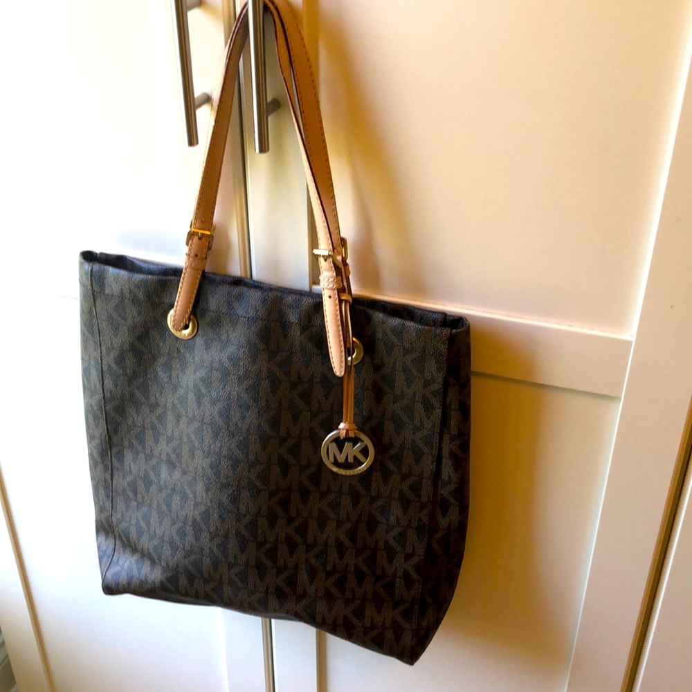 Michael Kors logo tote
